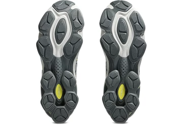 ASICS Gel Kinetic Fluent Glacier Grey Paar Sohlen