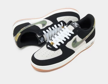 Nike Air Force 1 Low Camo Swoosh schräg