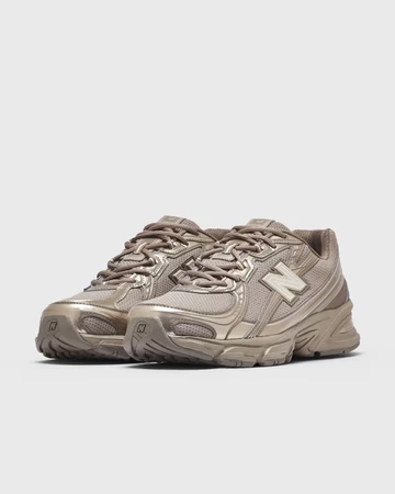 New Balance 740 Mushroom Timberwolf schräg