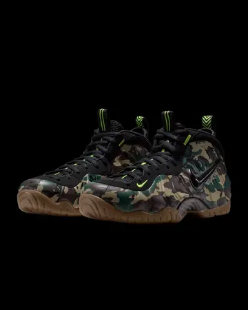 Nike Air Foamposite Pro Army Camo schräg