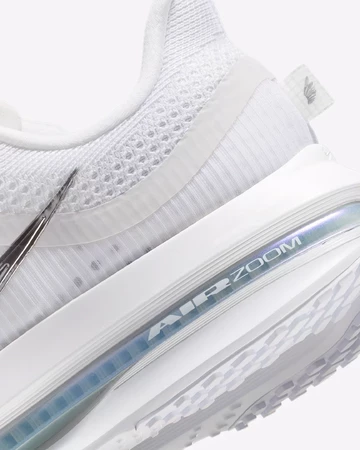 Nike Pegasus Premium White Ferse Details