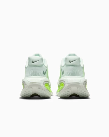 Nike Vomero Premium Barely Volt Fersen