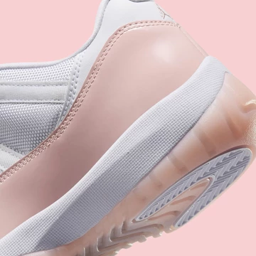 Jordan 11 Low Legend Pink Detail Ferse
