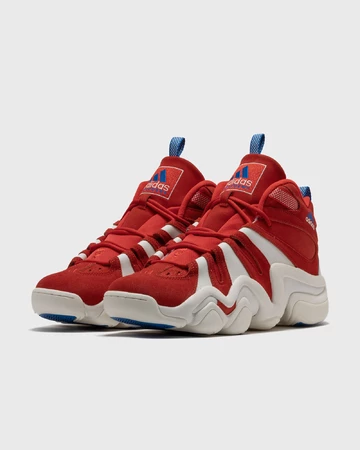 Der adidas Crazy 8 Red von schräg außen