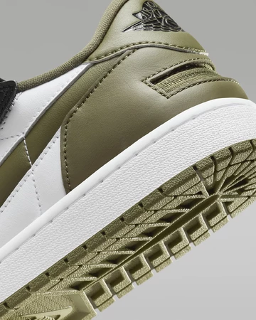 Jordan 1 Low EasyOn Medium Olive Ferse