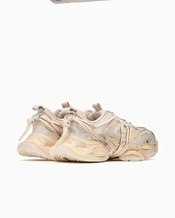 adidas XLG Runner Deluxe 2.0 Wonder White schräg