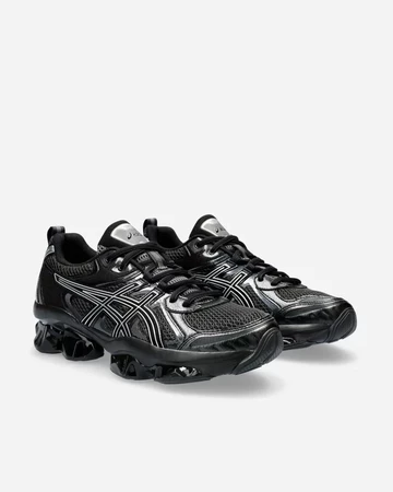 ASICS Gel-Quantum Kinetic Black schräg