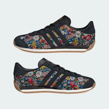 Liberty London x adidas Country Paar