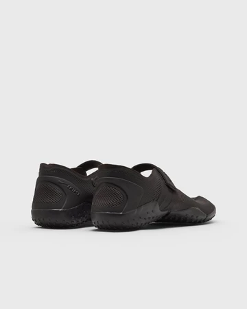 SKIMS x Nike Rift 1 Tone Mesh Pack