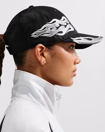 Nike Club Structured OG Flame Cap Pack Außenseite