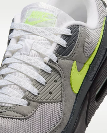 Nike Air Max 90 Neon Upper Details
