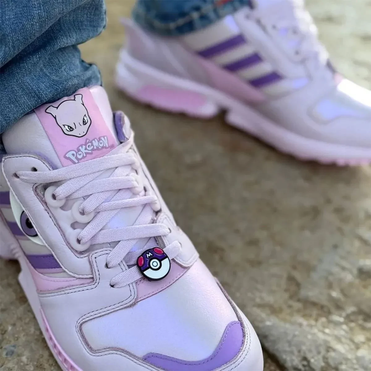 Pokemon x adidas ZX 8000 Mewtwo KI5326 | Dead Stock