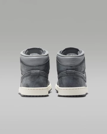 Jordan 1 Mid Distressed Smoke Grey - Ferse