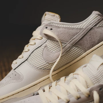 Dunk Low Phantom Light Bone Lookbook Detail Mittelfußbereich