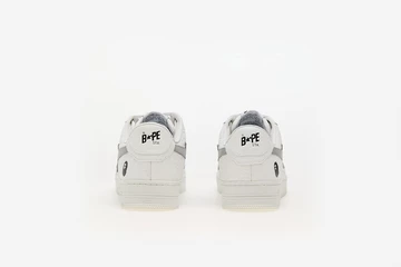 Der Bape Sta M1 White von hinten