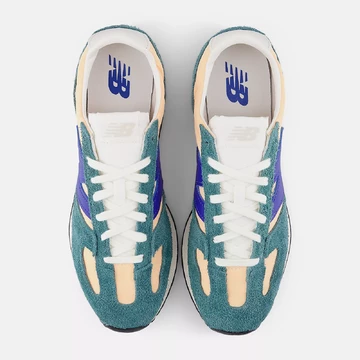 New Balance 471 New Spruce Paar von oben