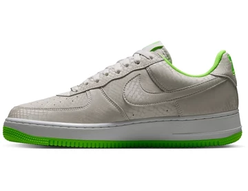 Kobe Bryant x Nike Air Force 1 Low Electric Green
