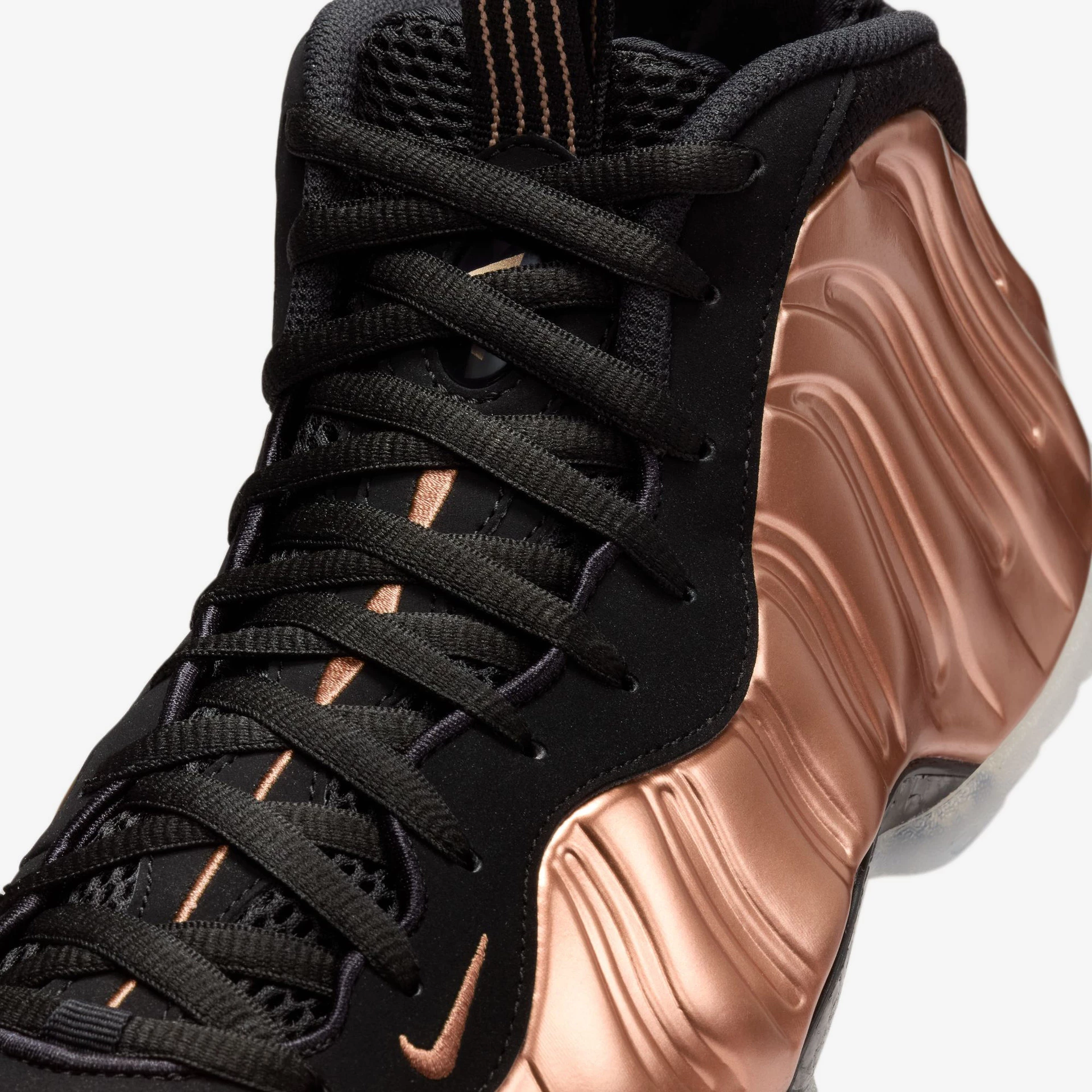 Nike Air Foamposite One Metallic Copper Dead Stock