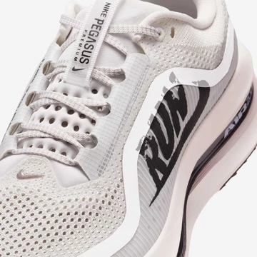 Nike Pegasus Premium Run Upper Details