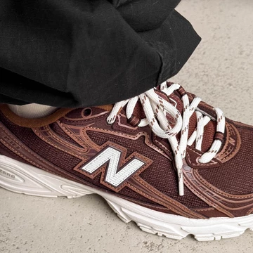 New Balance 740 Pumpernickel Detailbild
