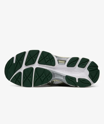 Asics Gel-Cumulus 16 White Forest Night Sohle