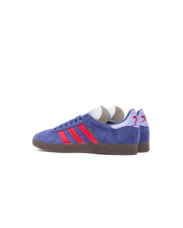 Arsenal FC x adidas Gazelle Indoor Rekive Paar seitlich von hinten