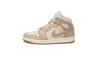 Jordan 1 Mid Legend Light Brown