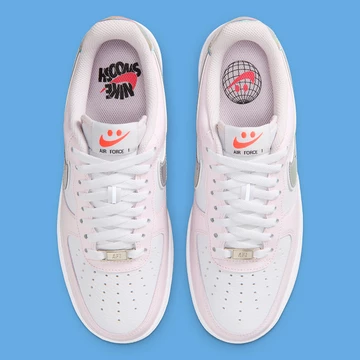 Nike Air Force 1 Smiley Swoosh