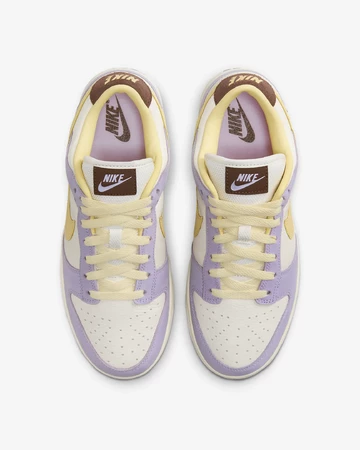 Dunk Low PRM Lilac Bloom Paar von oben