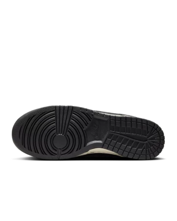 Nike Dunk Low Off Noir Sohle