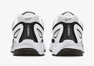 Der Nike Air Pegasus 2k5 White Black von hinten