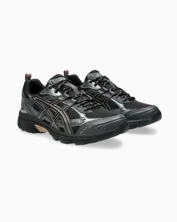 ASICS Gel Nunobiki Black Paar schräg vorne