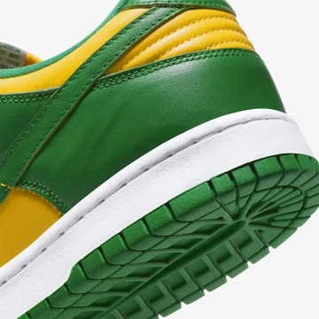 Die Ferse des Nike Dunk Brazil Restock Modells für 2024