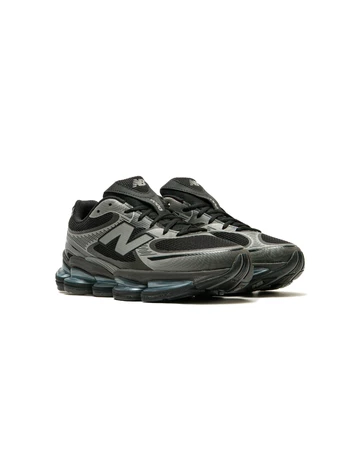 New Balance Abzorb 2000 Black Paar seitlich