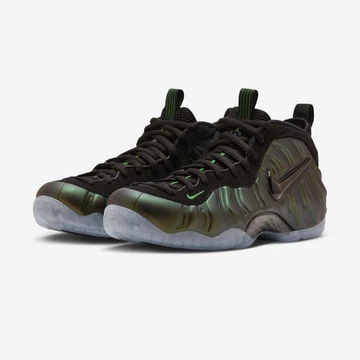 Nike Air Foamposite Pro Pine Green Paar seitlich