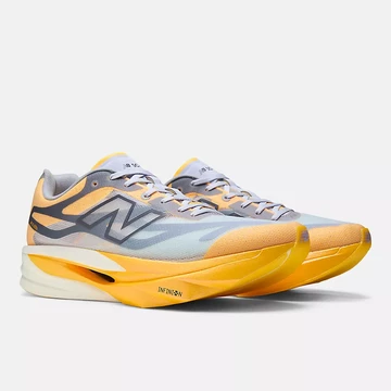 New Balance SuperComp Elite v6 Pack schräg