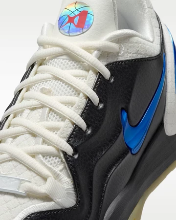 Nike A'Two WNBA 30th Anniversary Upper Details