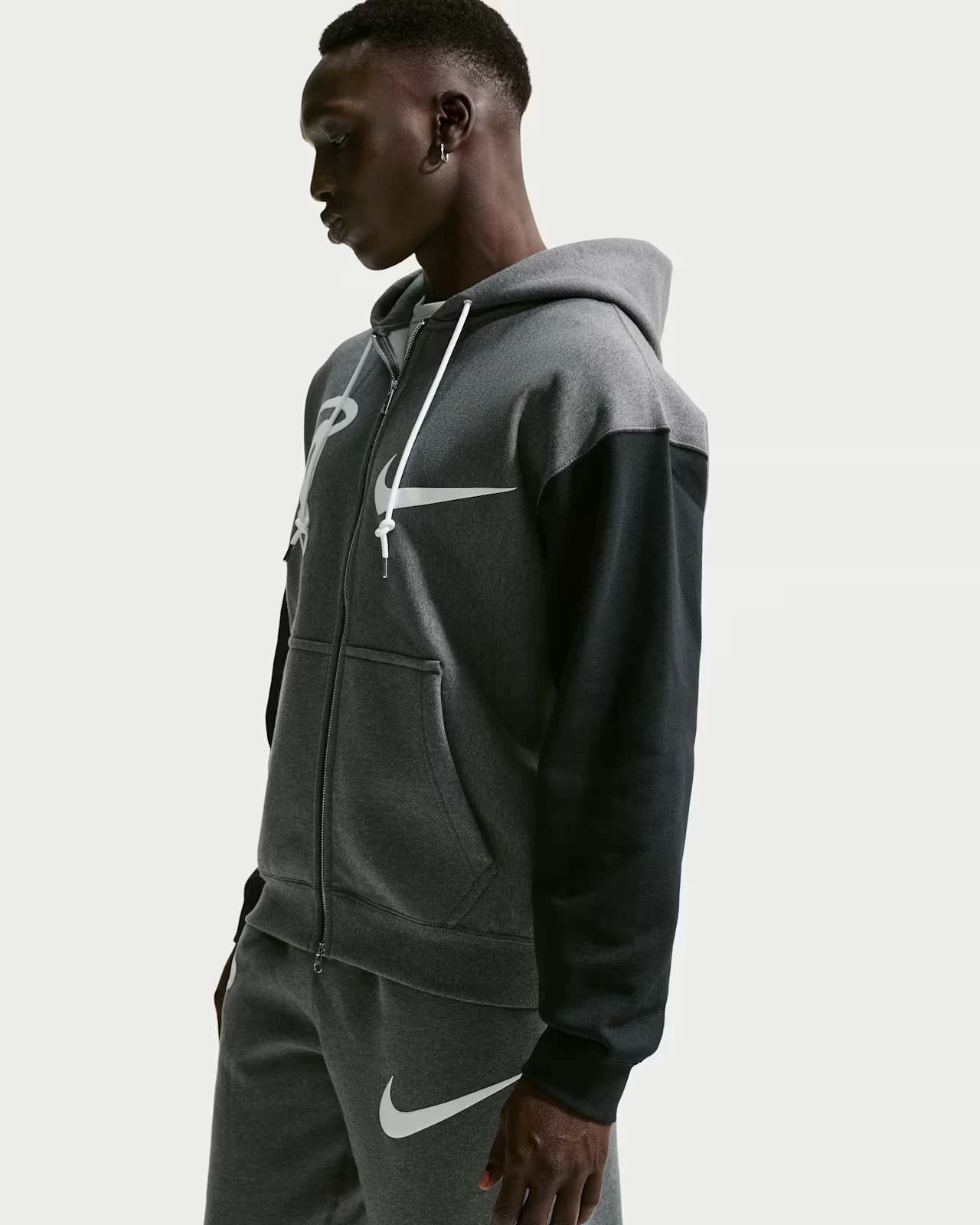 central-cee-syna-x-nike-solo-