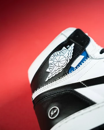 Fragment Design x Union LA x Air Jordan 1 Retro High OG Black & White Details