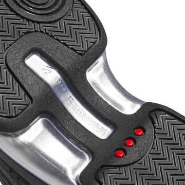 adidas Nova IIInfinity Red Core Black Sohle Details