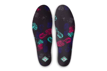 UNDEFEATED Air Terra Humara Light Menta