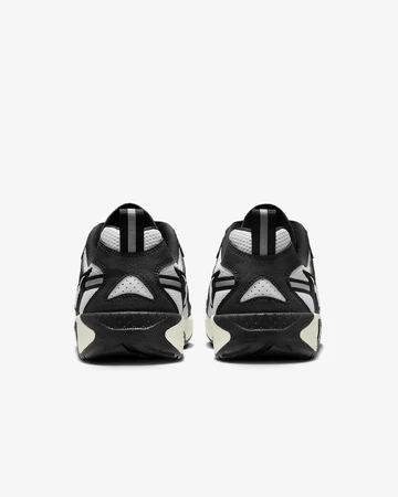 Nike Jam Electric Black White von hinten