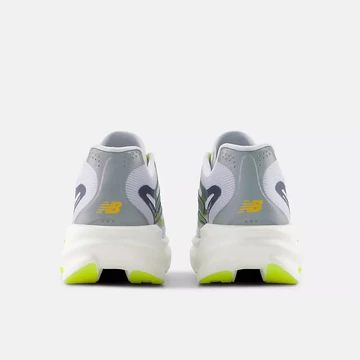 New Balance SuperComp Elite Pack