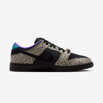 Dashawn Jordan x Nike SB Dunk Low Copperhead Innenseite