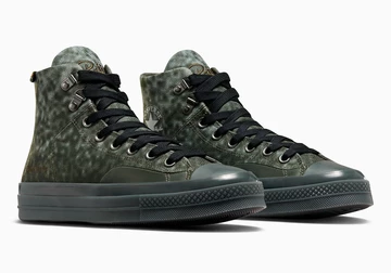 Der Patta Converse Chuck 70 Marquis von schräg außen