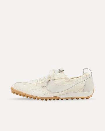 Jacquemus x Nike Moon Shoe SP Soft Pearl Außenseite