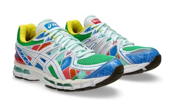 Der Multi Colorway aus dem KENZO ASICS GEL-Kayano 20 Pack schräg