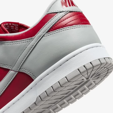 Dunk Low Ultraman Detail Ferse