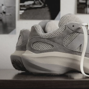 New Balance WRPD Runner Grey Day Mood Close up Ferse