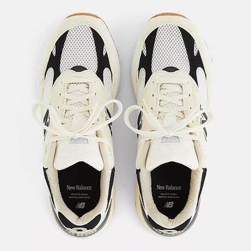 New Balance 993 Sea Salt von oben